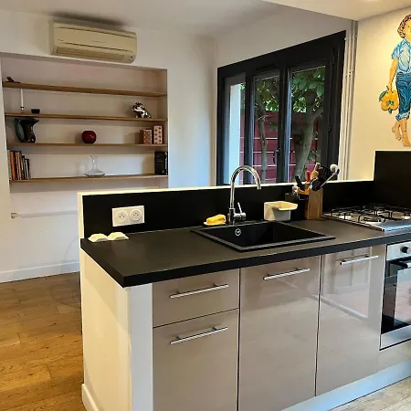 Maison Familiale De Charme Avec Jardin *