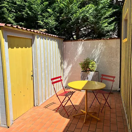 Prázdninový dům Maison Familiale De Charme Avec Jardin *